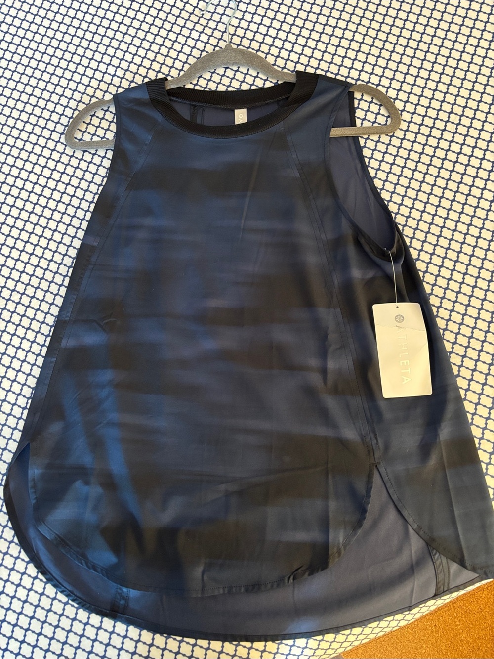 Athleta top